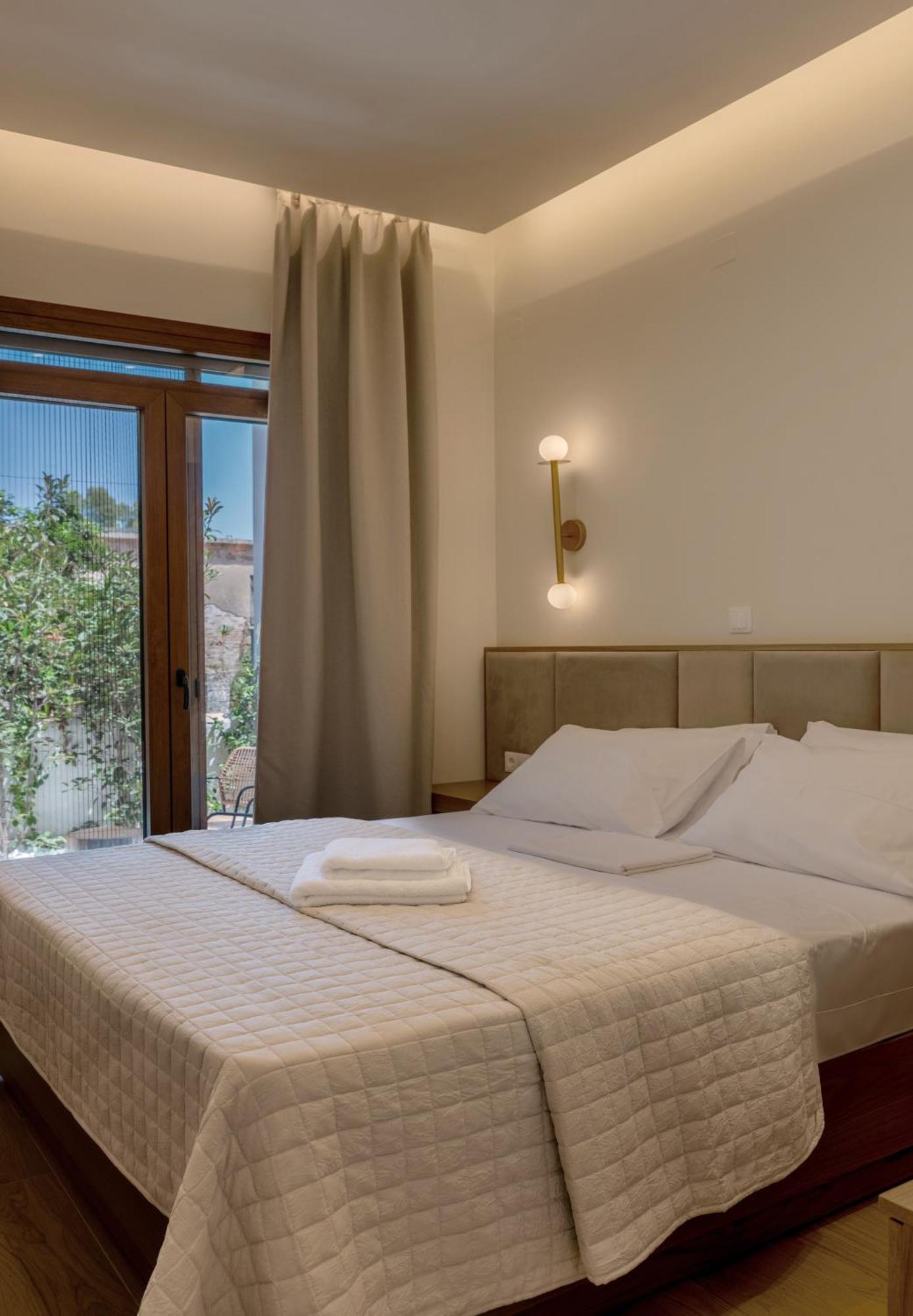 Avli Holiday home *